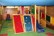 "Mäusekeller" für die Kinder (Foto: Martin Schmitz)